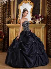 2013 Black Ball Gown Taffeta Strapless Beading Quinceanera Dress