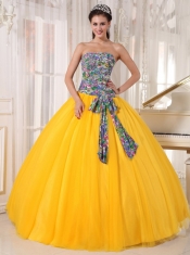 2013 Yellow and Printing Ball Gown Strapless Sequins Quinceanera Dress