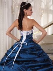 Beautiful Ball Gown Strapless Floor-length Taffeta and Tulle Embroidery Quinceanera Dress