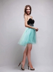 Black and Apple Green A-Line / Princess Sweetheart Neck Mini-length Organza and Chiffon Beading Prom / Homecoming Dress
