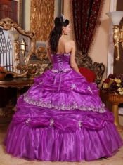 Elegant Ball Gown Strapless Floor-length Organza Appliques Quinceanera Dress