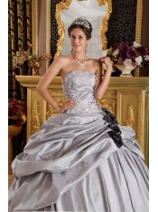 Gray Ball Gown Strapless Taffeta Appliques Quinceanera Dress