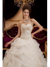 Ivory Ball Gown Sweetheart Floor-length Satin and Organza Embroidery Quinceanera Dress