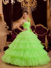 Lemon Green A-line / Princess One Shoulder Floor-length Ruch Quinceanera Dress