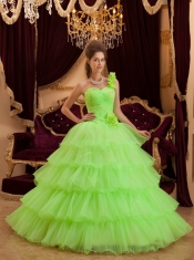 Lemon Green A-line / Princess One Shoulder Floor-length Ruch Quinceanera Dress