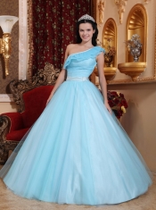 Light Blue A-line One Shoulder Floor-length Tulle Ruch Quinceanera Dress