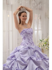 Lilac Ball Gown Strapless Floor-length Taffeta Appliques Sweet 16 Dress