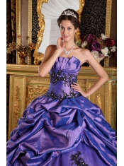 Purple A-Line / Princess Strapless Floor-length Organza Appliques Quinceanera Dress