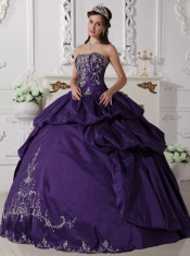 Purple Ball Gown Strapless Floor-length Taffeta Embroidery Quinceanera Dress