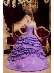 Purple Ball Gown Sweetheart Floor-length Taffeta Appliques Quinceanera Dress