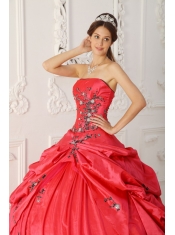 Red Ball Gown Strapless Floor-length Taffeta Appliques Quinceanera Dress