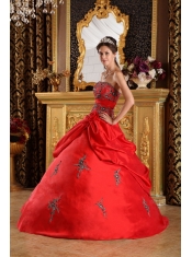 Red Ball Gown Strapless Floor-length Taffeta Embroidery Quinceanera Dress