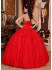 Red Ball Gown Strapless Floor-length Tulle Beading Quinceanera Dress