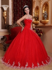 Red Ball Gown Strapless Floor-length Tulle Lace Appliques Quinceanera Dress