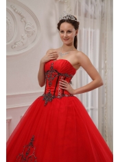 Red Ball Gown Sweetheart Floor-length Tulle Appliques Quinceanera Dress