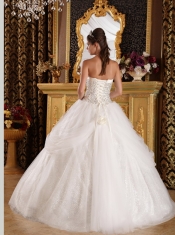 White Ball Gown Sweetheart Floor-length Organza   and Sequined Quinceanera Dress