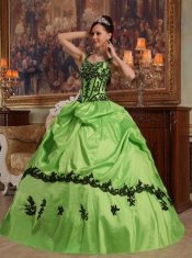 Spring Green Ball Gown Straps Floor-length Appliques Taffeta Quinceanera Dress