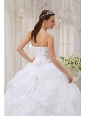White Ball Gown Sweetheart Floor-length Organza Appliques Quinceanera Dress