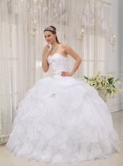 White Ball Gown Sweetheart Floor-length Organza Appliques Quinceanera Dress