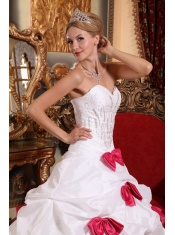 White A-line Sweetheart Floor-length Taffeta Beading and Bowknots Quinceanera Dress