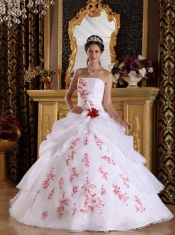 White A-Line / Princess Strapless Floor-length Organza Appliques Quinceanera Dress