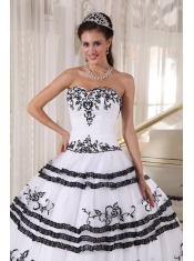 White and Black Ball Gown Sweetheart Floor-length Tulle Embroidery Sweet 16 Dress