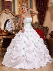 White Ball Gown Strapless Floor-length Taffeta Appliques Quinceanera Dress