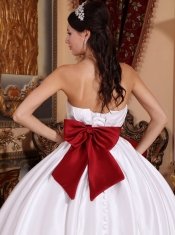 White Ball Gown Strapless Floor-length Taffeta Sashes/Ribbons Quinceanera Dress