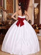 White Ball Gown Strapless Floor-length Taffeta Sashes/Ribbons Quinceanera Dress