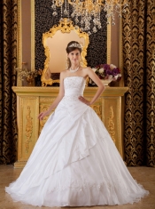 White Ball Gown Strapless Floor-length Tafftea and Tulle Appliques Quinceanera Dress
