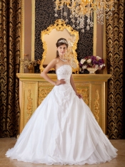 White Ball Gown Strapless Floor-length Tafftea and Tulle Appliques Quinceanera Dress