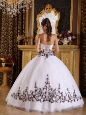 White Ball Gown Strapless Floor-length Tulle Embroidery Quinceanera Dress