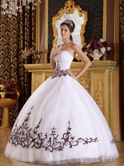 White Ball Gown Strapless Floor-length Tulle Embroidery Quinceanera Dress