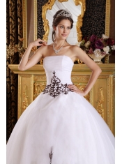 White Ball Gown Strapless Floor-length Tulle Embroidery Quinceanera Dress