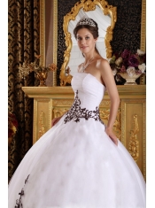 White Ball Gown Strapless Floor-length Tulle Embroidery Quinceanera Dress
