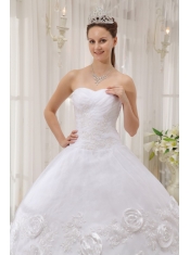 White Ball Gown Sweetheart Floor-length Organza Appliques Quinceanera Dress