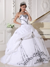 White Ball Gown Sweetheart Floor-length Satin and Taffeta Embroidery Quinceanera Dress