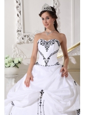 White Ball Gown Sweetheart Floor-length Satin and Taffeta Embroidery Quinceanera Dress