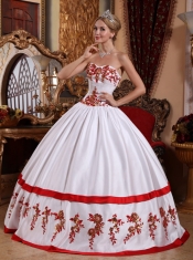 White Ball Gown Sweetheart Floor-length Taffeta Appliques Quinceanera Dress