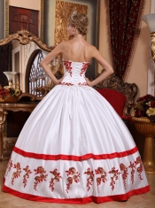 White Ball Gown Sweetheart Floor-length Taffeta Appliques Quinceanera Dress