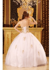 White Ball Gown Sweetheart Floor-length Tulle Appliques Quinceanera Dress