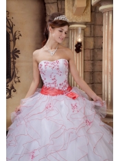 White Ball Gown Sweetheart Strapless Floor-length Organza Embroidery Quinceanera Dress