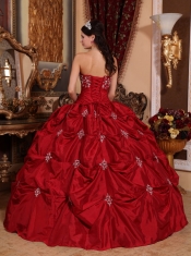 Wine Red Ball Gown Strapless Floor-length Taffeta Appliques Quinceanera Dress