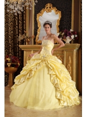 Yellow Ball Gown Floor-length Taffeta and Tulle Beading Quinceanera Dress