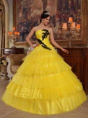 Yellow Ball Gown Strapless Floor-length Organza Appliques Quinceanera Dress