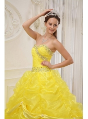 Yellow Ball Gown Sweetheart Floor-length Organza Beading Quinceanera Dress