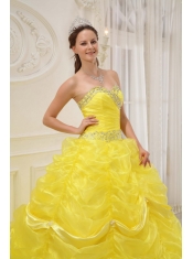 Yellow Ball Gown Sweetheart Floor-length Organza Beading Quinceanera Dress