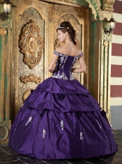 Purple Ball Gown Off The Shoulder Floor-length Taffeta Appliques Quinceanera Dress