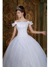 White Ball Gown Off The Shoulder Floor-length Organza Appliques Quinceanera Dress