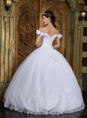 White Ball Gown Off The Shoulder Floor-length Organza Appliques Quinceanera Dress